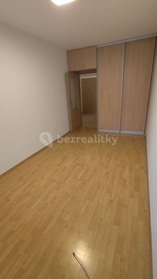 Pronájem bytu 2+kk • 48 m² bez realitkyV Zahradách, Praha - Libeň - Photo 1