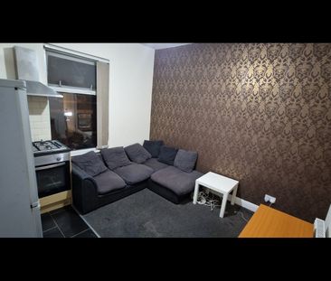 1 Bed Flat, Matlock Road, CV1 - Photo 5