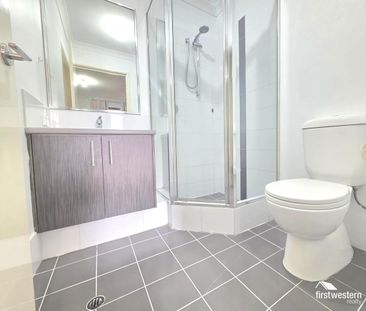 Low maintenance home available!! - Photo 6