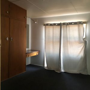 One Bedroom Unit - Photo 3