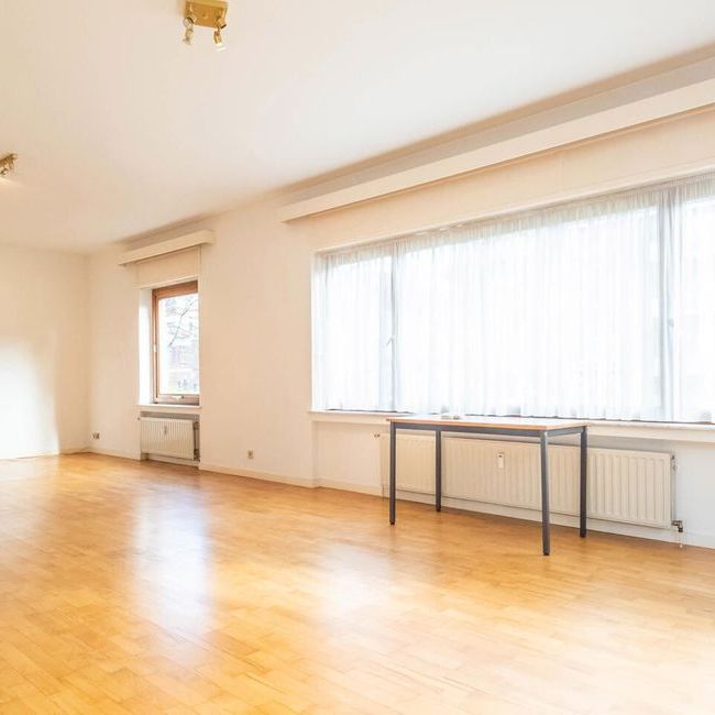 Gelijkvloers app. te huur in Sint-Pieters-Woluwe voor € 1.695 met 3 slaapkamers - Foto 1