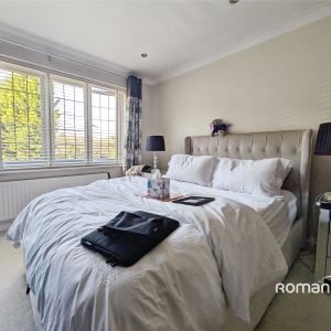 1 bedroom property to rent - Photo 2