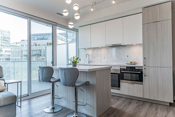 For Lease - 15 Queens Quay N/A Unit# 923, Toronto, Ontario - Photo 1