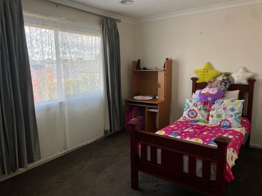 68 Grove Road, Grovedale - Photo 1