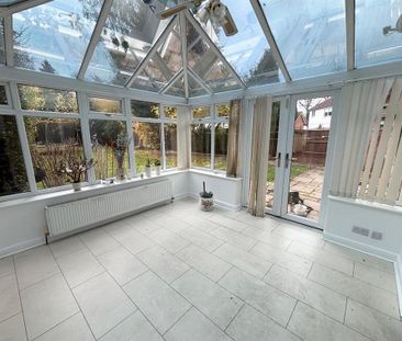 3 bedroom semi-detached house to rent - Photo 3