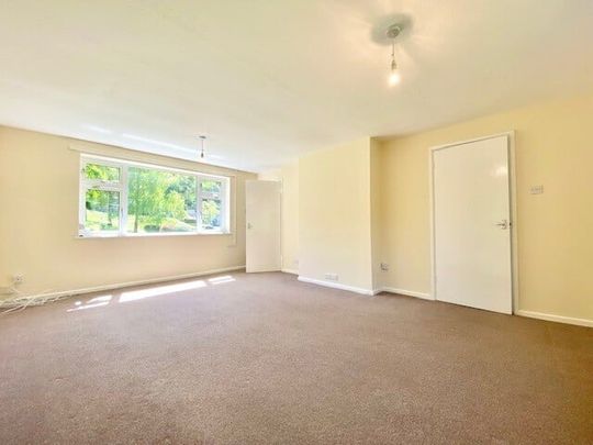 Halton Wood Road, Aylesbury, Wendover - Photo 1