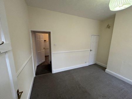 3 bedroom property to rent - Photo 2