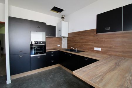 Location Appartement 2 pièces 55m² - Photo 3