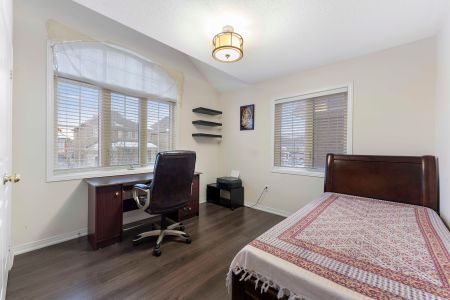 For Lease - 80 Fallmeadow Circle, Brampton, Ontario - Photo 3