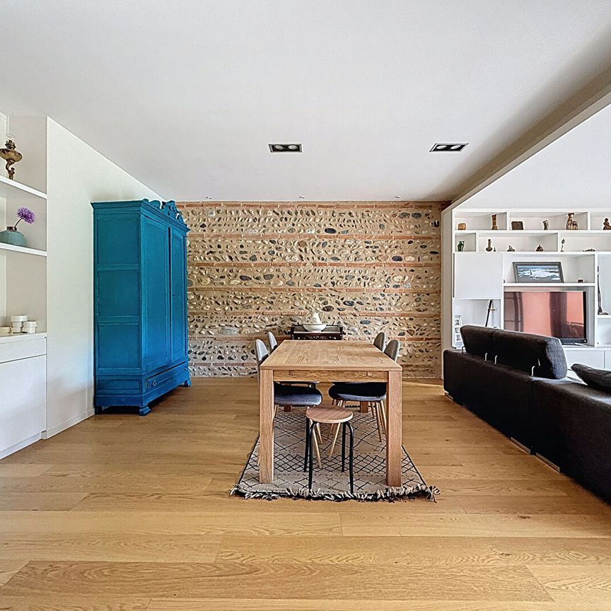 Maison en location meublée Toulouse cote pavée 5 pièces 125m2 , parking fermé et Jacuzzi - Photo 1