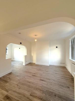 4 bedroom semi-detached house to rent - Photo 1