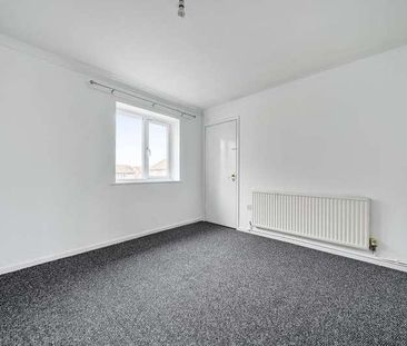 Littlecote Close, Westlea, SN5 - Photo 3