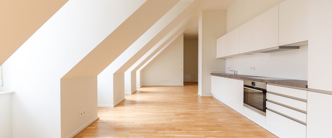 Penthouse-Traum in ERSTBEZUG: Lichtdurchflutetes Wohnglück mit Eleganz und moderner Ausstattung! - Foto 1