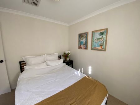 East Victoria Park - Photo 4