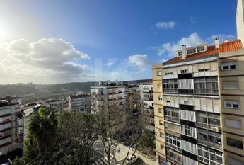 Apartamento T3 em Lisboa