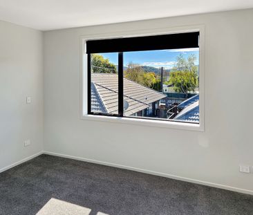 Wainuiomata, 2 bedrooms with Carpark - Photo 6