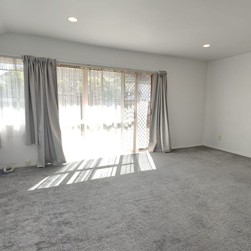 Property Management182D Mokoia Road, Birkenhead - House for Rent - Photo 1
