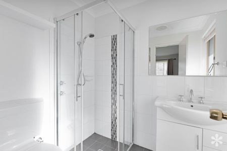 120 Brown Crescent - Photo 3