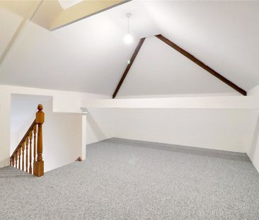 High Street, Barrow Upon Humber - Photo 1