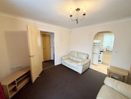1 bedroom apartment to rent - Photo 2