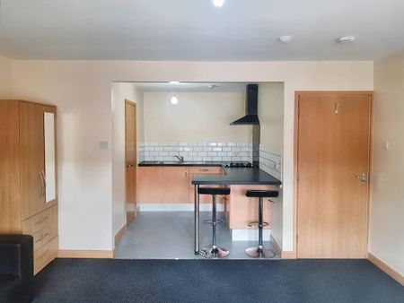 1 bedroom flat to rent - Photo 2
