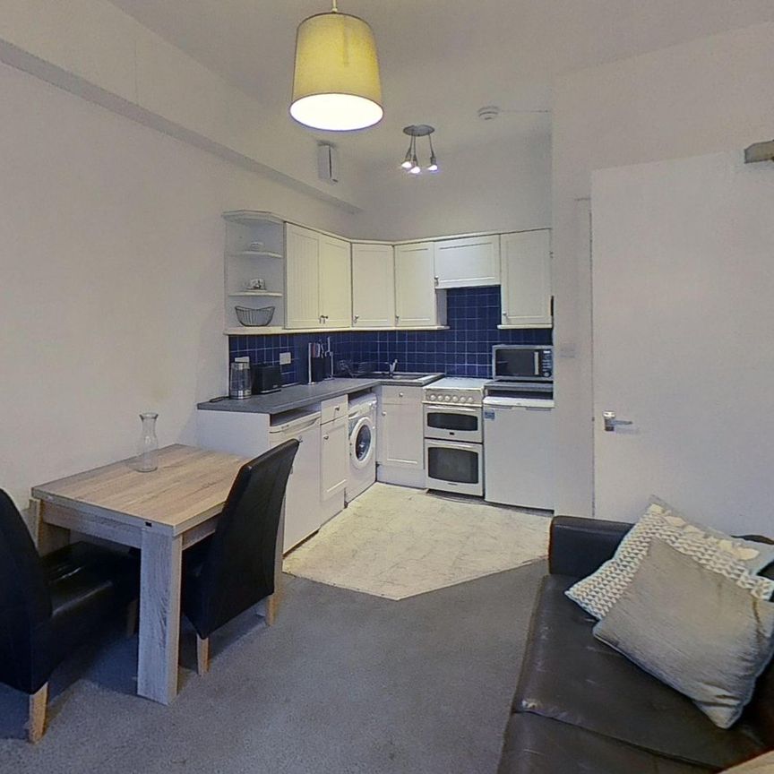 2 bedroom apartment to rent - Photo 1