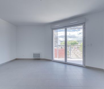 location Appartement F1 DE 33.48m² À NICE - Photo 1