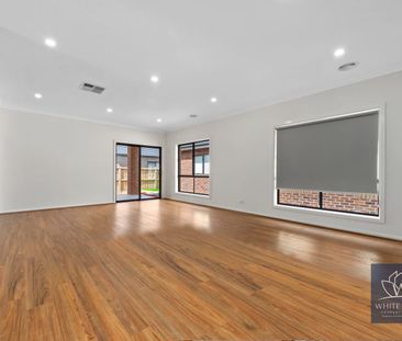 Modern and Contemporary 4-Bedroom Home in Tarneit for lease! - Photo 1