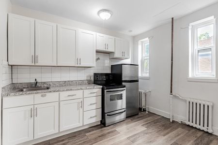 For Lease - 1 Mallory Gardens Unit# 42, Toronto, Ontario - Photo 5