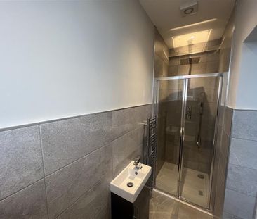 NewStreet, BURTON-ON-TRENT - Photo 4