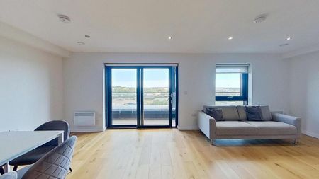 3 bedroom flat to rent - Photo 2