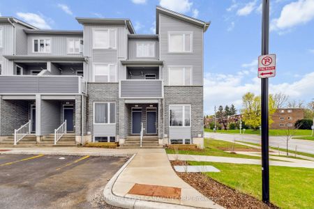For Lease - 990 DEVERON Crescent Unit# 21, London South, Ontario - Photo 2