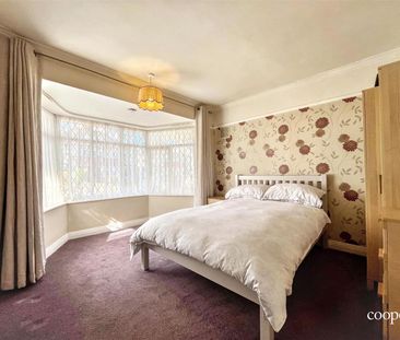 3 bedroom bungalow - semi detached - Photo 5