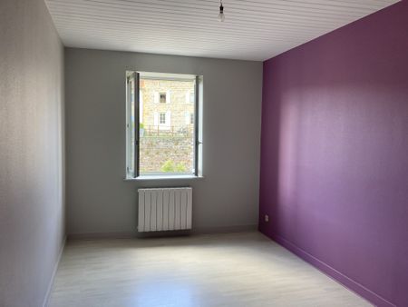 T4 - SAINT FORGEUX - Photo 2