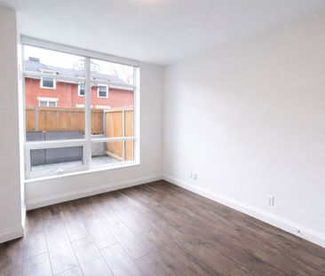 For Lease - 399 Queen Street Unit# 112, Waterloo, Ontario - Photo 2