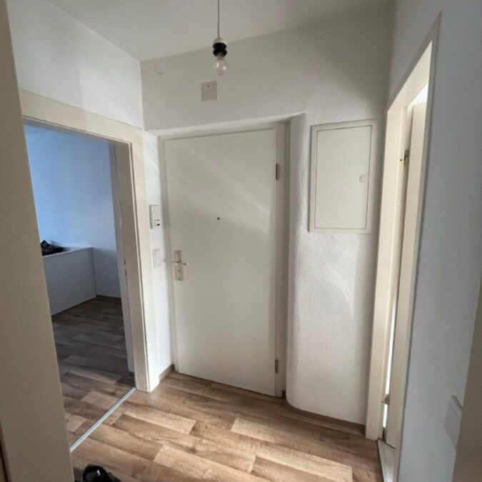 Großzügige 2-Zimmer Wohnung im 3. Obergeschoss in 90443 Nürnberg - Foto 1