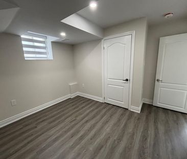 For Lease - 178 Cottonwood Crescent, Welland, Ontario - Photo 1