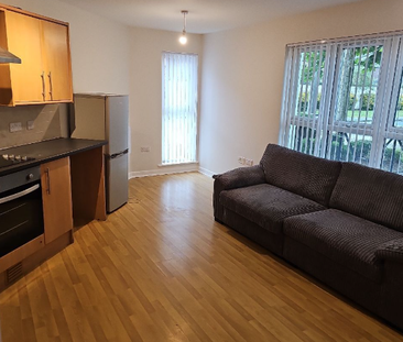 2 bedroom apartment to rent - Photo 5