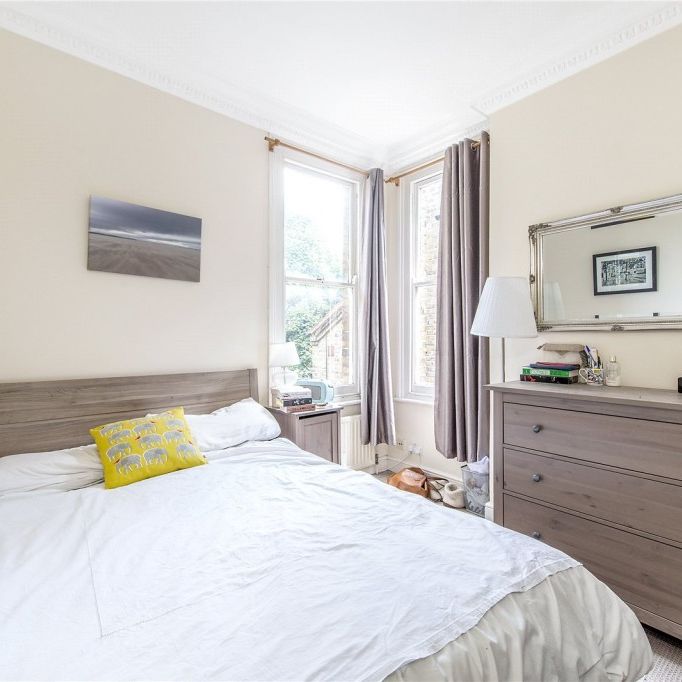 Cautley Avenue, Clapham, SW4 - Photo 1