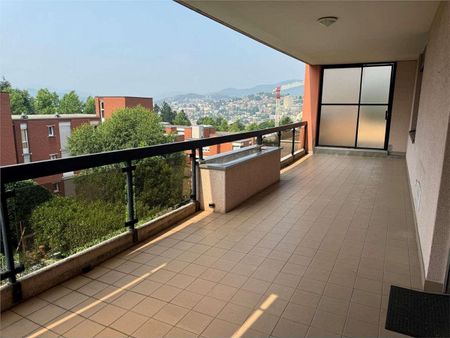 Attico di 3.5 locali di 145 m² con ampie terrazze e vista aperta - Foto 5