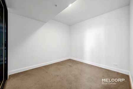 CONTEMPORARY 3 BEDROOM IN THE HEART OF CBD - Photo 3