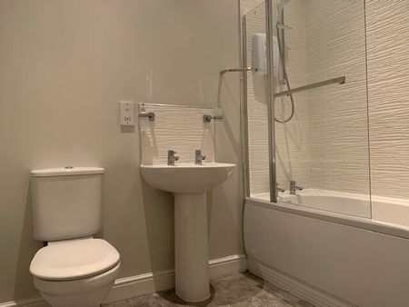 Parkfield Road - Photo 2