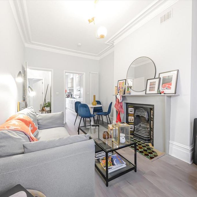 1 bedroom flat to rent - Photo 1