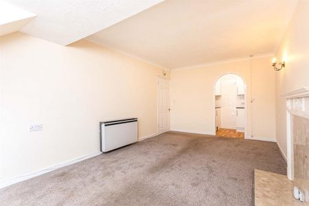 1 bedroom retirement property to rent - Photo 5