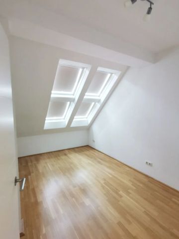 70m²DG Wohnung mit 2 Terrassen / mit Blick auf d. Schneeberg - Photo 5