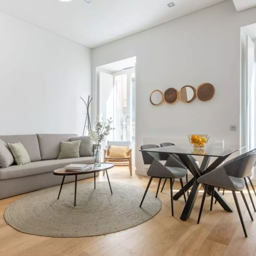 1-bedroom apartment for rent in Malasaña, Madrid - Photo 1