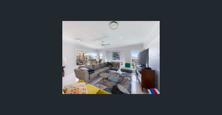 Four bedroom home with pool in Peregian Beach estate - Photo 2