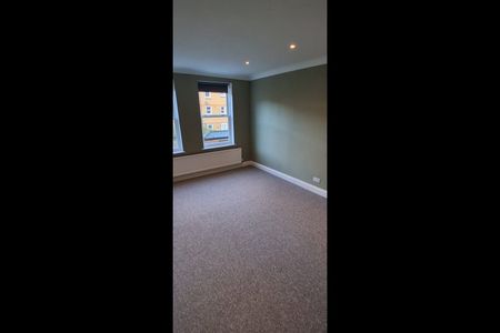 2 Bed Terraced House, Eagle Mews, N1 - Photo 4