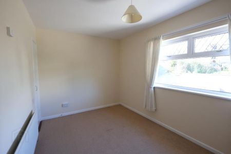 53 Milburn Close, Cookstown, BT80 - Photo 4