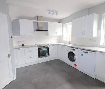 3 bedroom property to rent - Photo 5